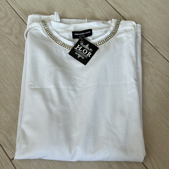 Generation Love Tom Crystal Top in White - Picture 2 of 4